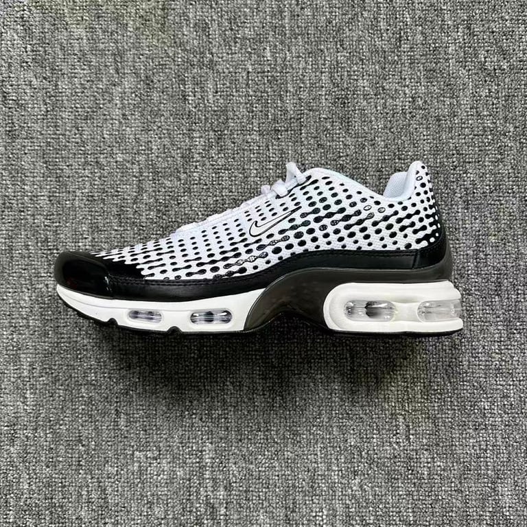 Nike Air Max Plus TN VII - 10