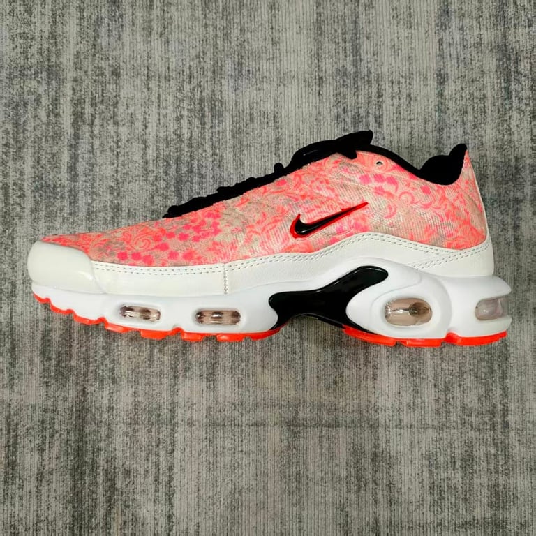 Nike Air Max Plus TN Masters Azalea - 2