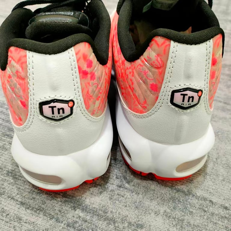 Nike Air Max Plus TN Masters Azalea - 5