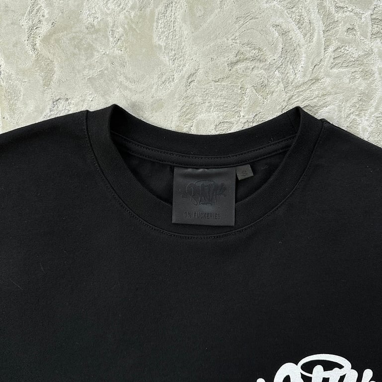 Syna World LDN FGHT Tee Black - 9