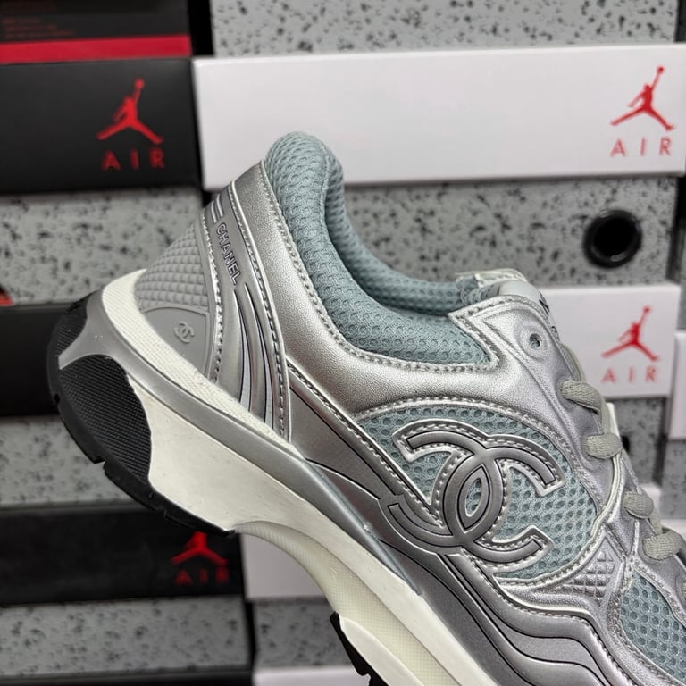 Chanel G39792 Sneakers Grey Silver - 6