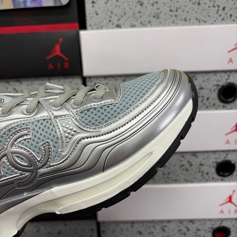 Chanel G39792 Sneakers Grey Silver - 7