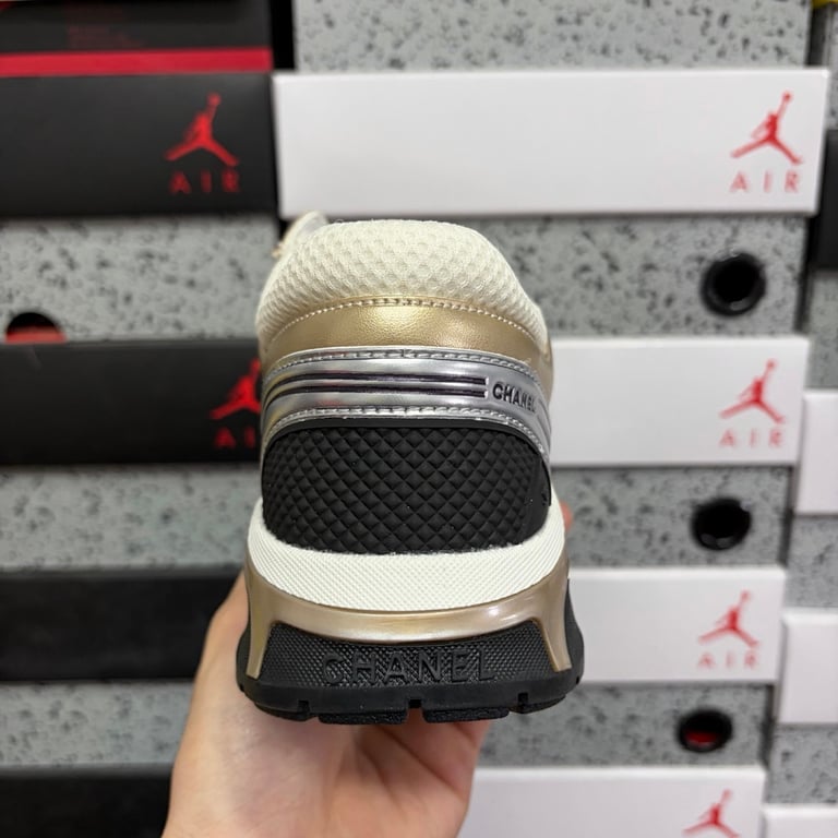 Chanel G39794 Gold White Sneakers - 4
