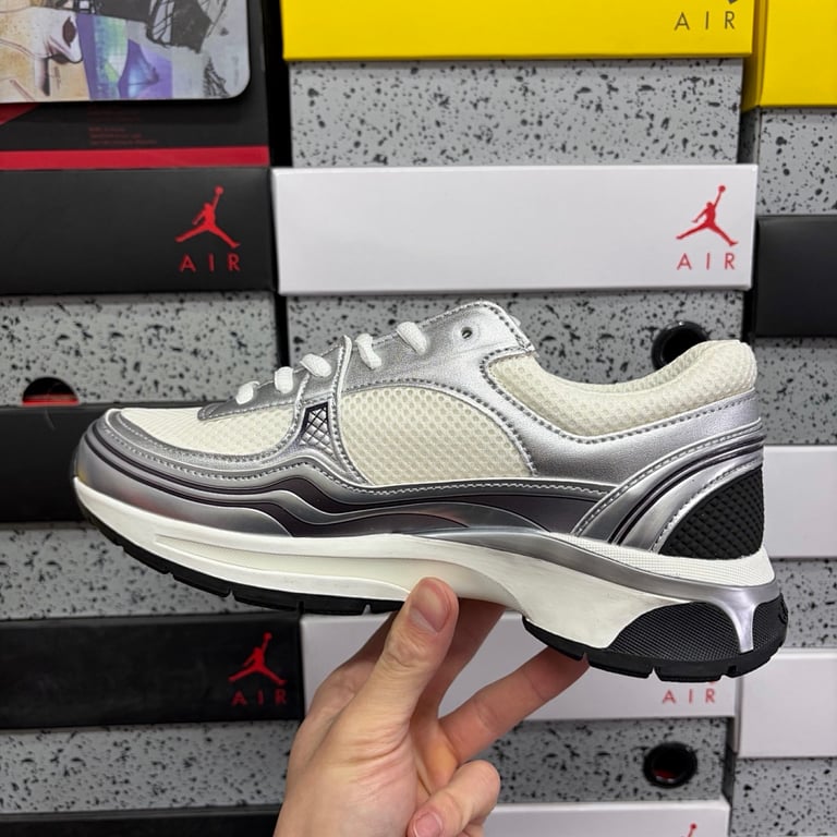 Chanel G39792 Silver White Sneakers - 2