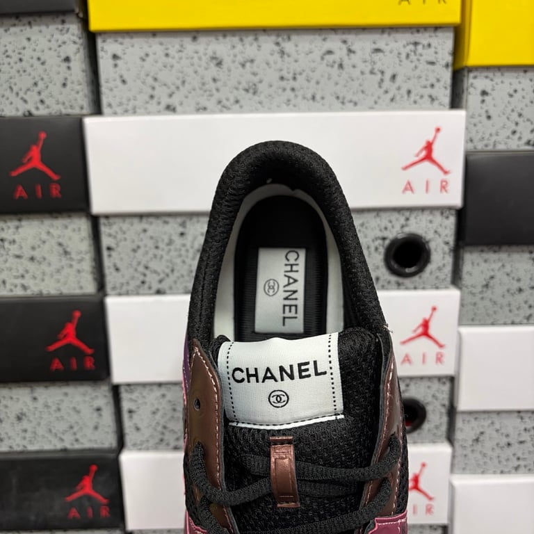 Chanel G45077 Burgundy Sneakers - 5