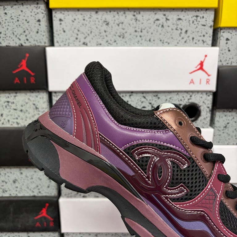 Chanel G45077 Burgundy Sneakers - 6