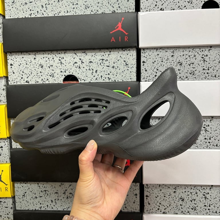 Adidas Yeezy Foam Runner Onyx - 2
