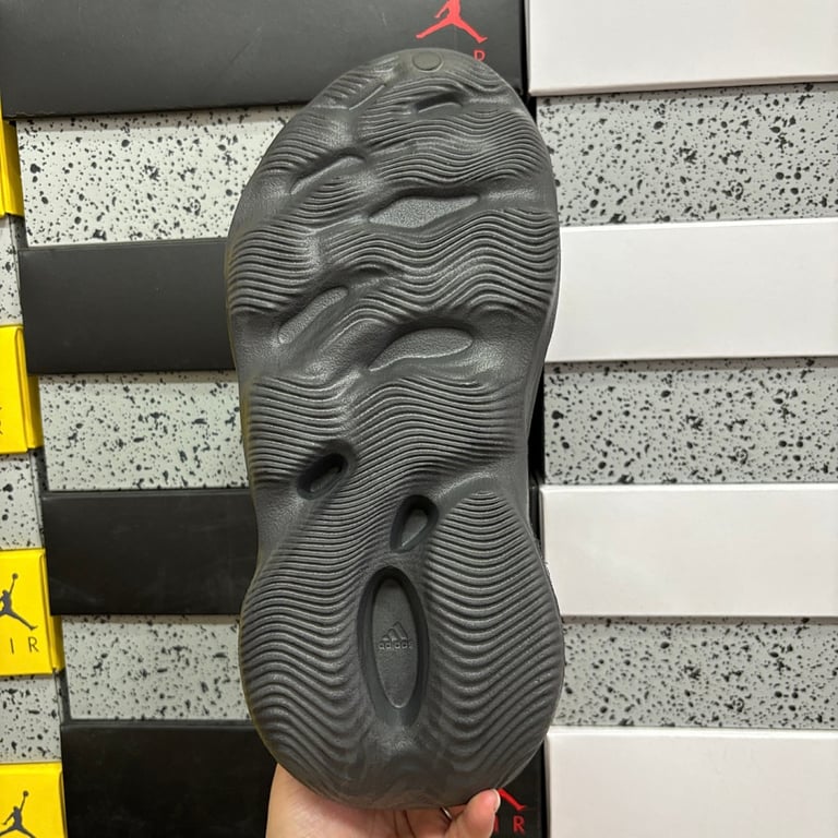 Adidas Yeezy Foam Runner Onyx - 3