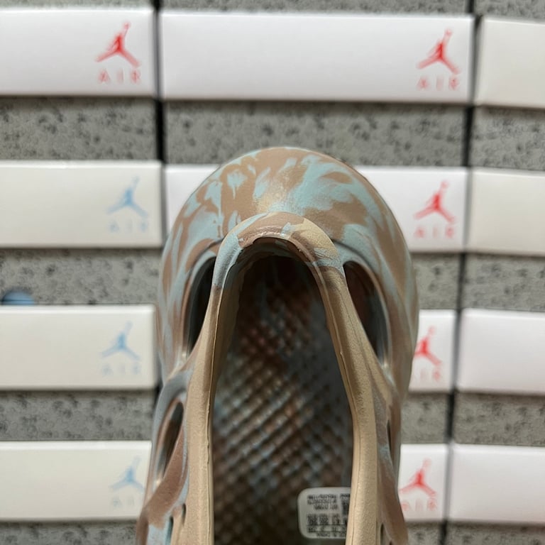Yeezy Foam Runner MX Sand Grey (GY3969) - 5