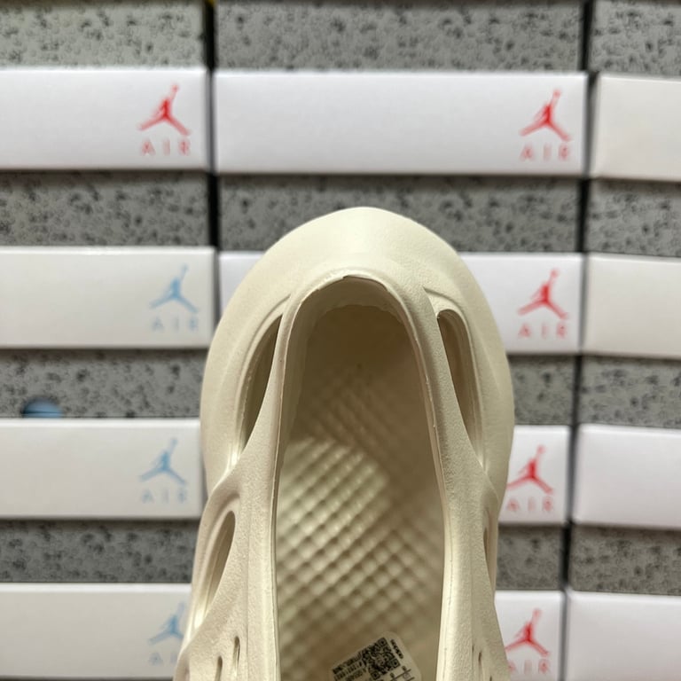 Yeezy Foam Runner Ararat - 5