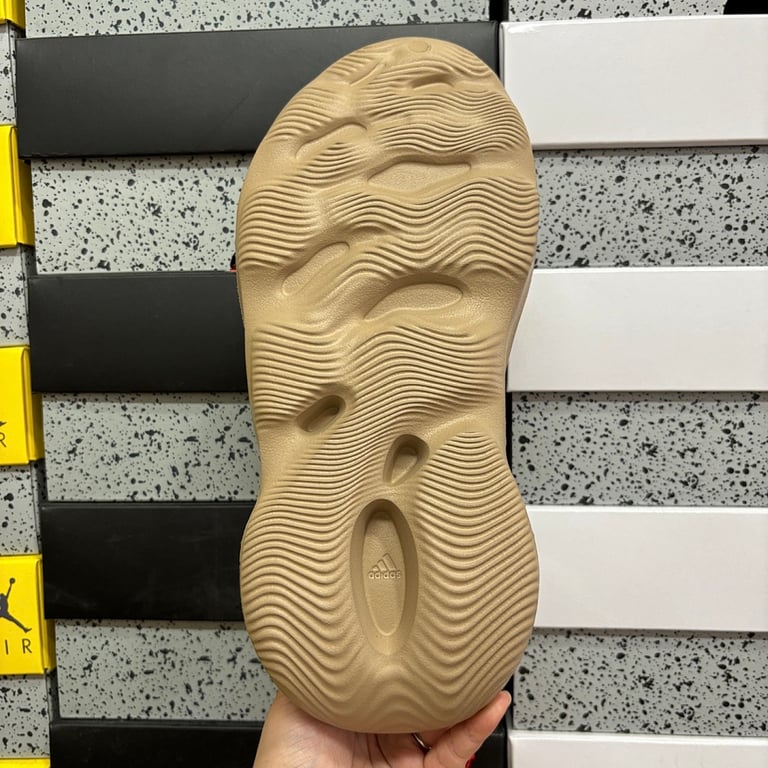 Yeezy Foam Runner Ochre GV6774 - 3