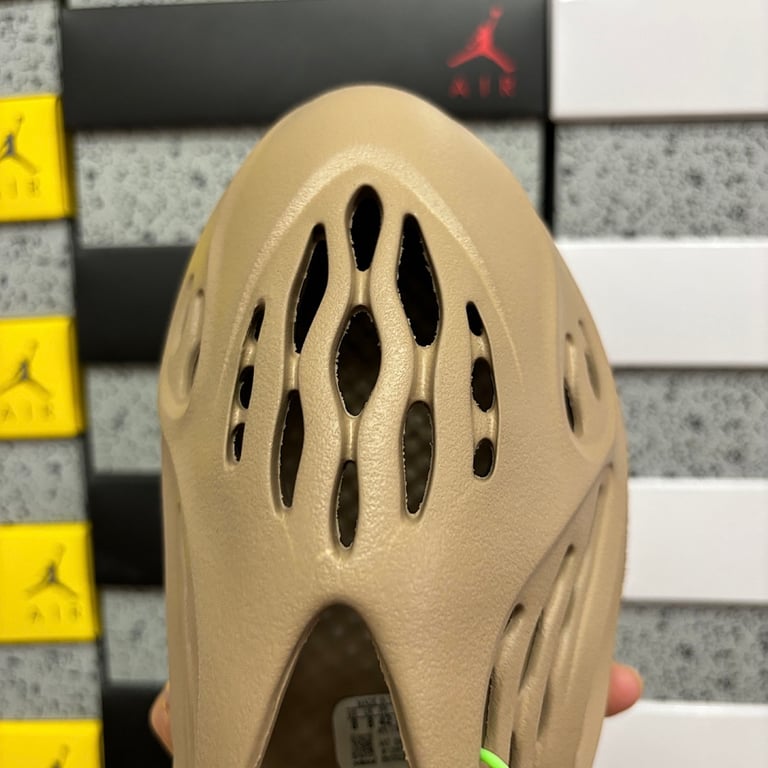 Yeezy Foam Runner Ochre GV6774 - 7