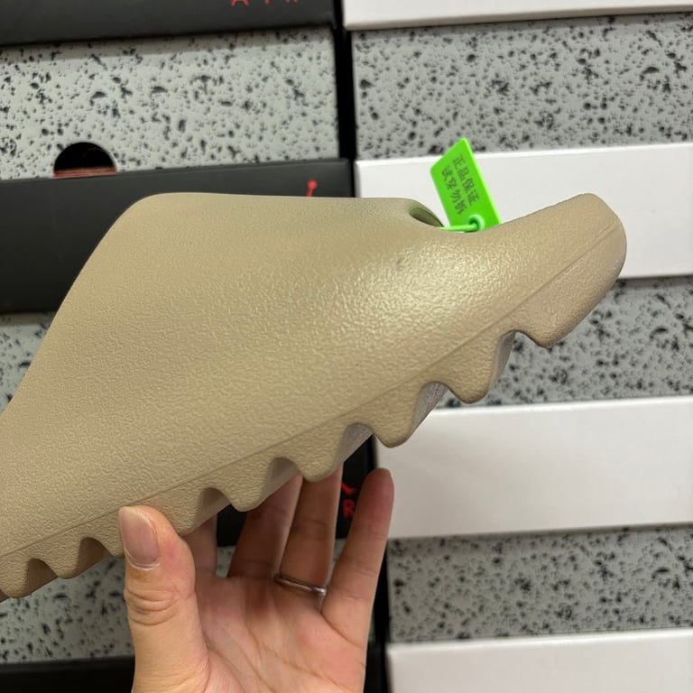 Yeezy Slide Pure GW1934 - 5
