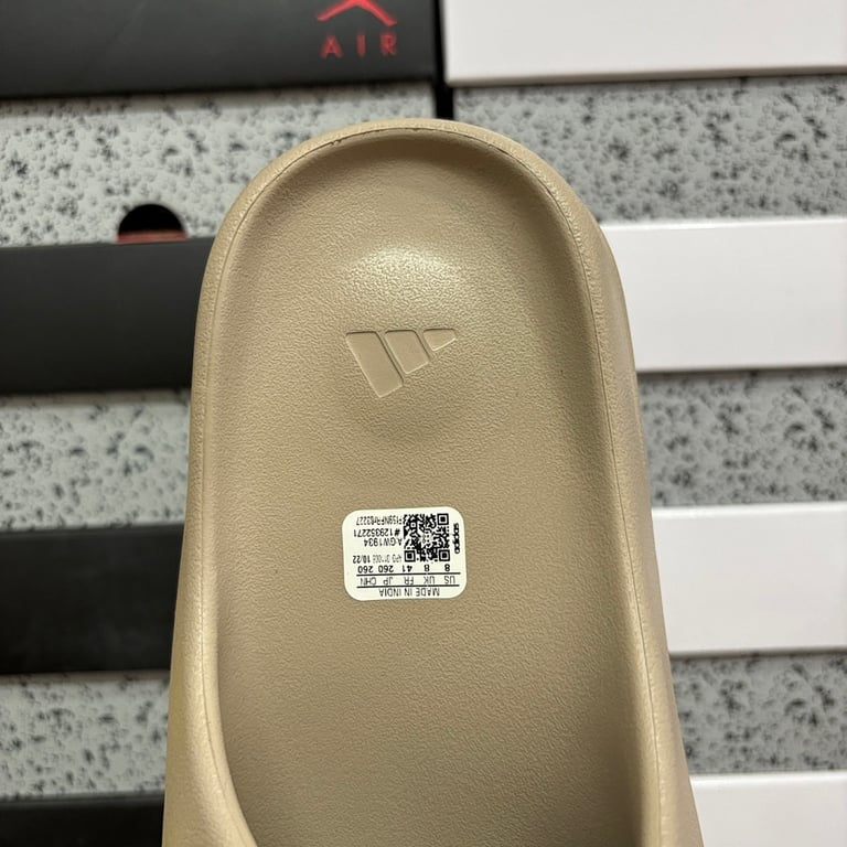 Yeezy Slide Pure GW1934 - 6
