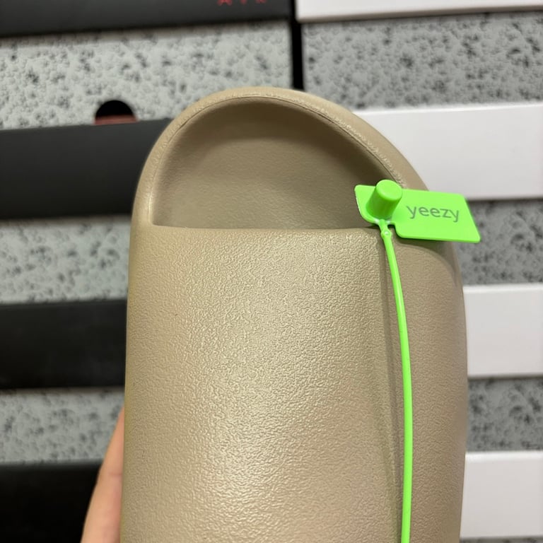 Yeezy Slide Pure GW1934 - 7