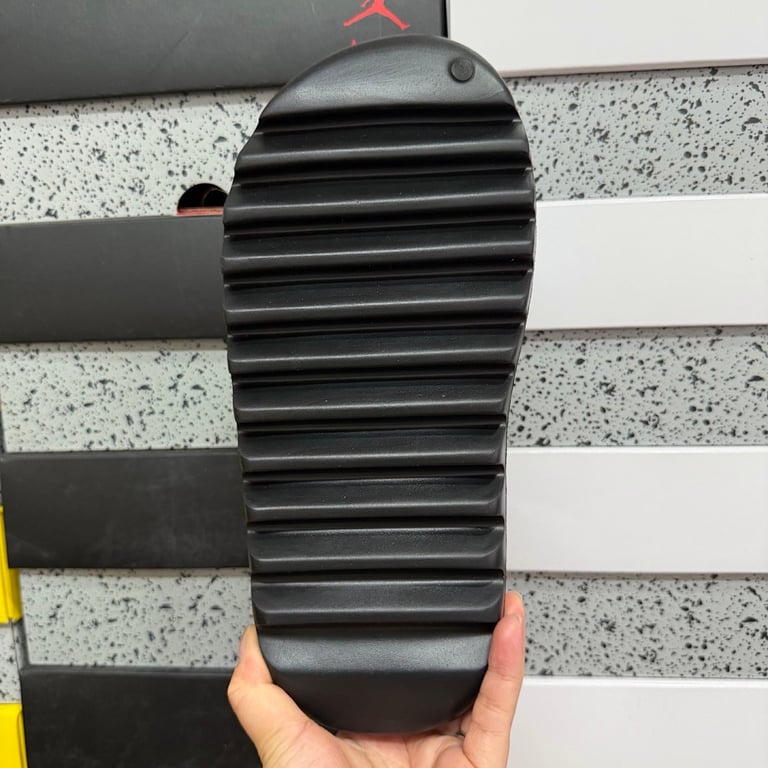 Yeezy Slide Onyx (FX0495) - 3