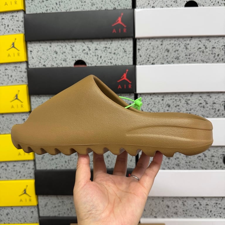 Yeezy Slide Ochre GW1937 - 2