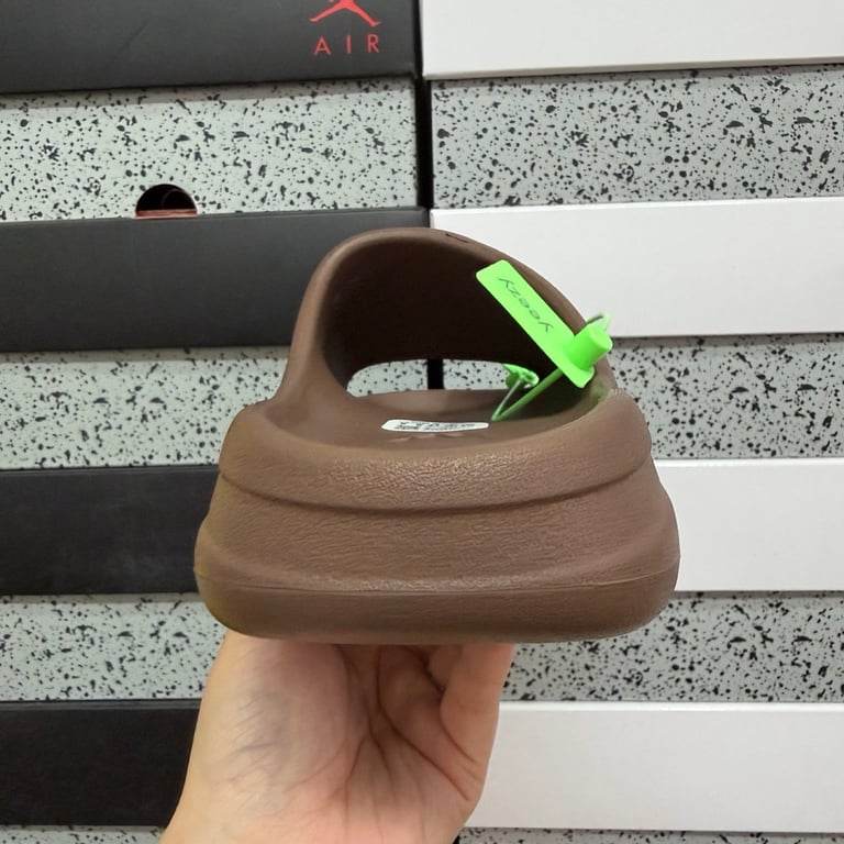 Yeezy Slide Flax - 8