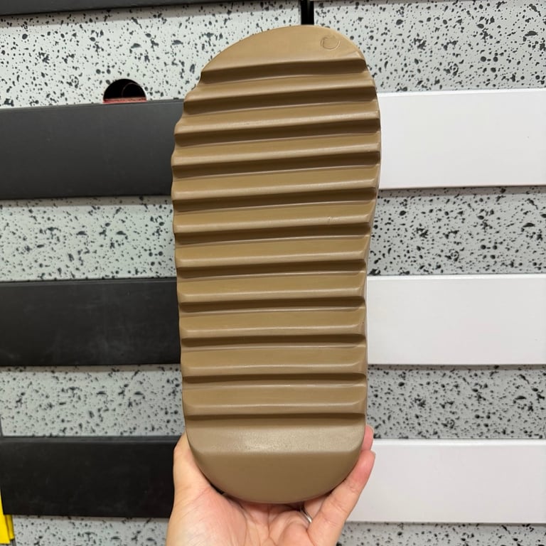 Yeezy Slide Core - 3
