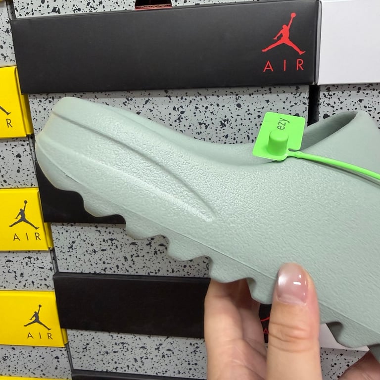 Yeezy Slide Salt ID5480 - 4