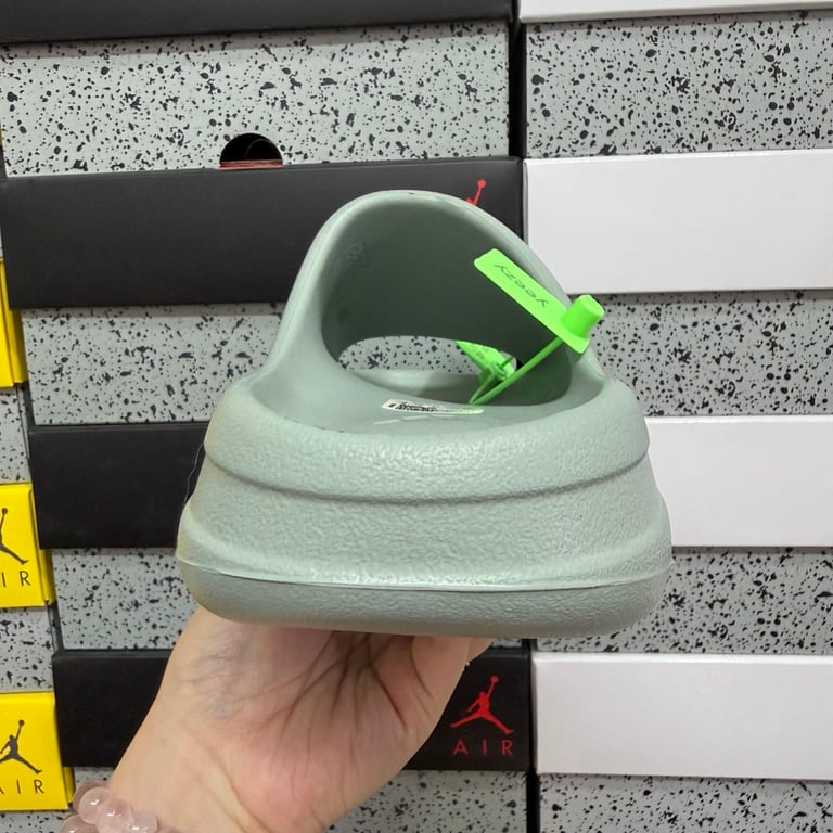 Yeezy Slide Salt ID5480 - 8