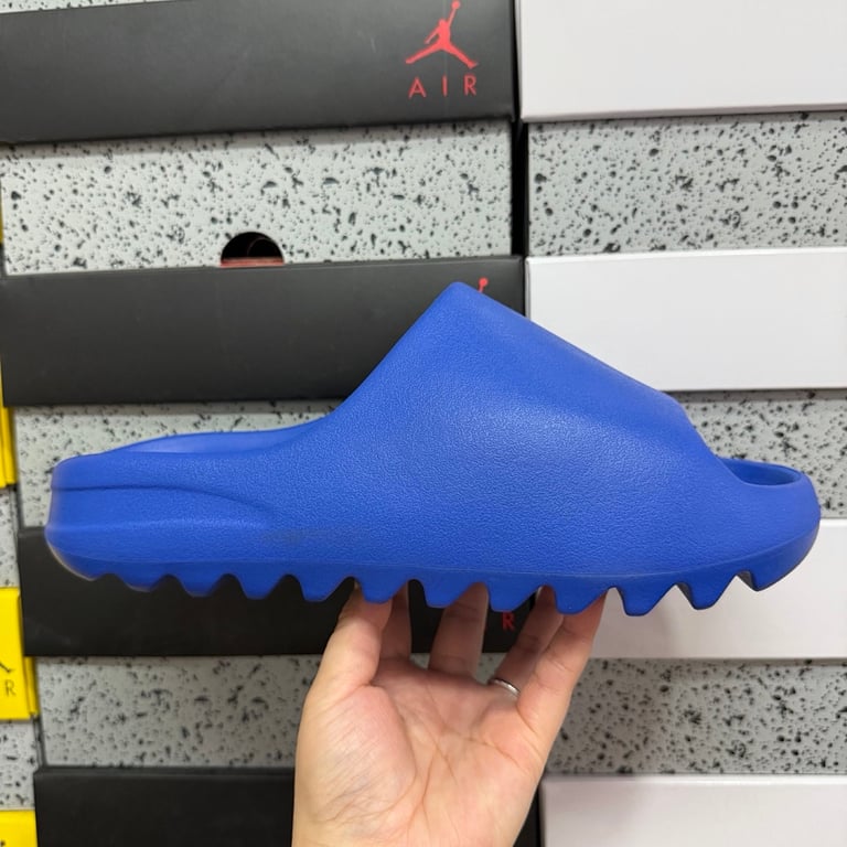 Yeezy Slide Azure ID4133 - 9