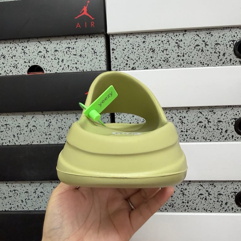 Yeezy Slide Resin FX0494 - 8