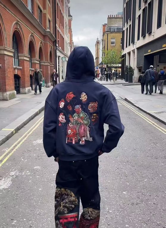Vescartes Oni Graphic Zip Hoodie - 11