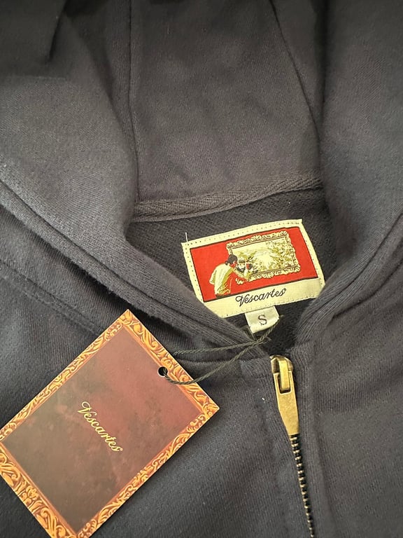 Vescartes Oni Graphic Zip Hoodie - 9