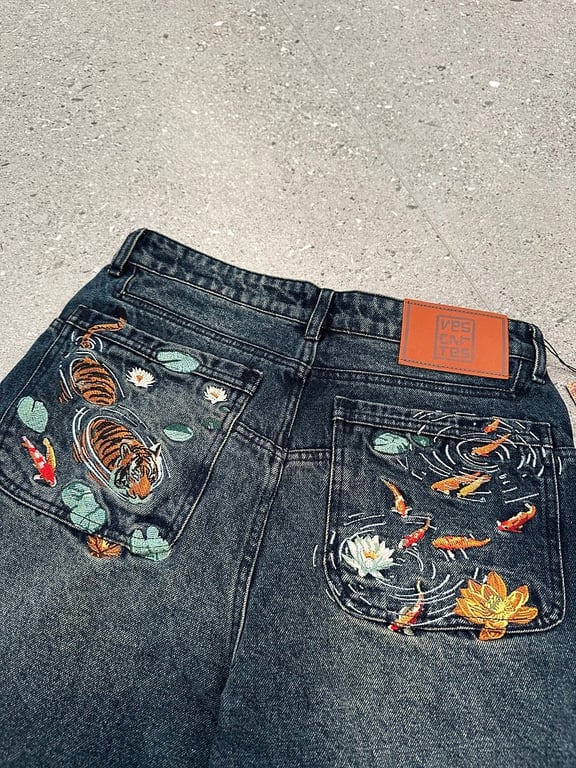 Vescartes Tiger Koi Jeans - 13