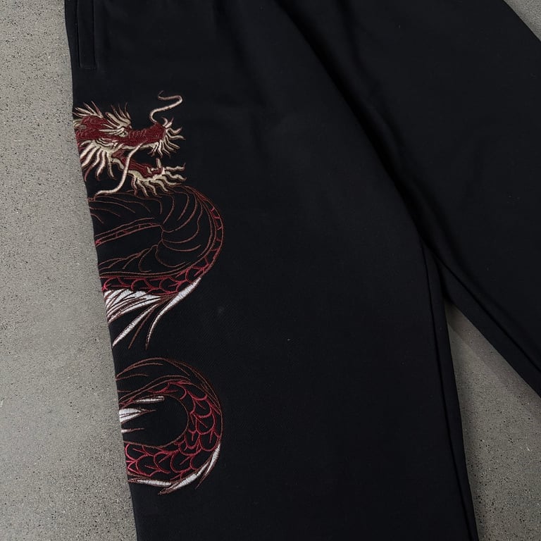 Derschutze Dragon Embroidered Sweatpants Black - 12