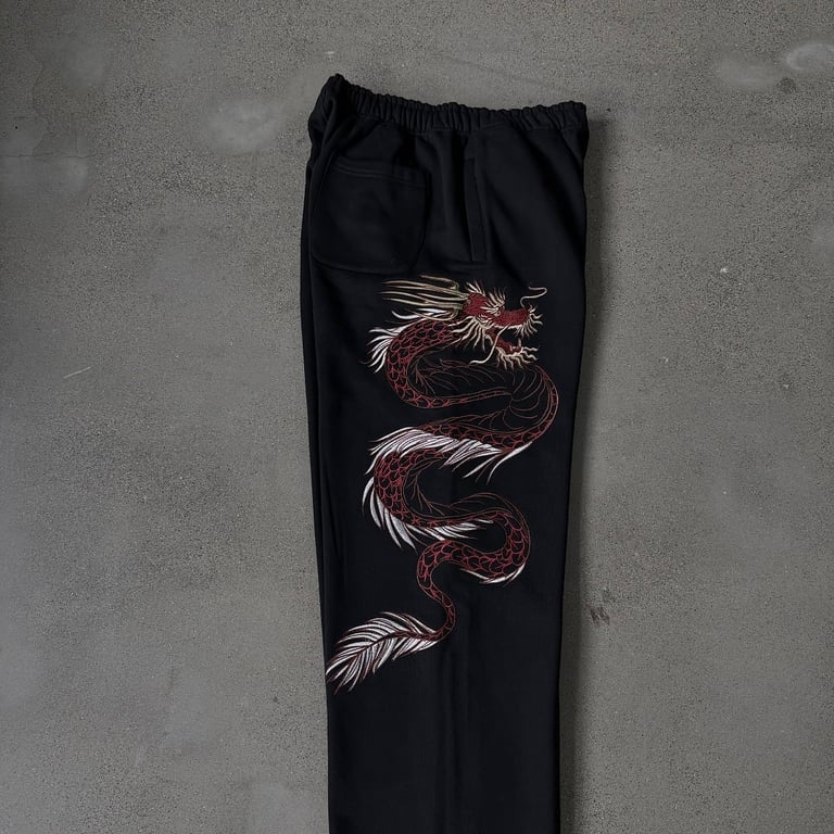 Derschutze Dragon Embroidered Sweatpants Black - 14