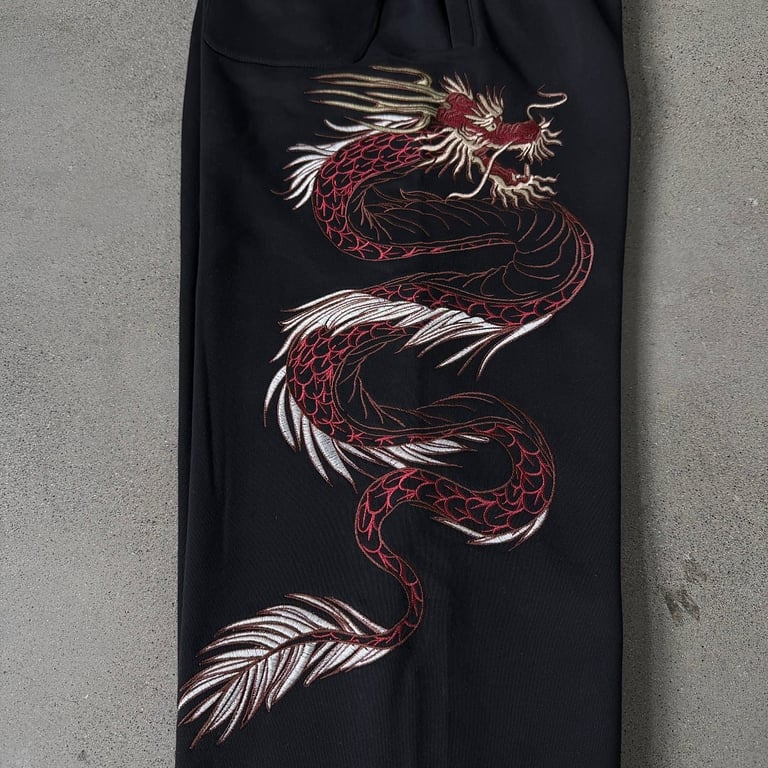 Derschutze Dragon Embroidered Sweatpants Black - 15