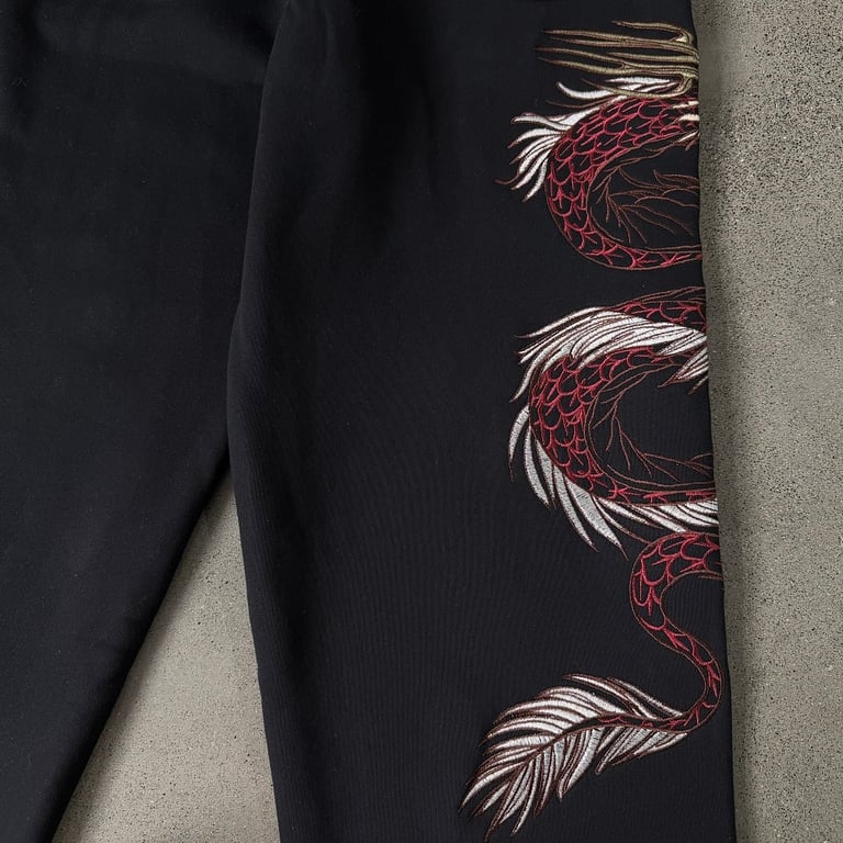 Derschutze Dragon Embroidered Sweatpants Black - 22