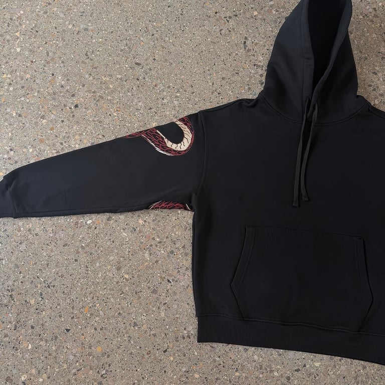 Derschutze Dragon Embroidery Hoodie Black - 10