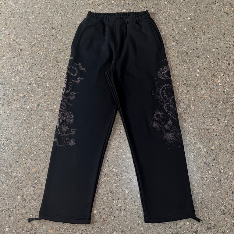 Derschutze Embroidered Dragon Sweatpants Black - 5
