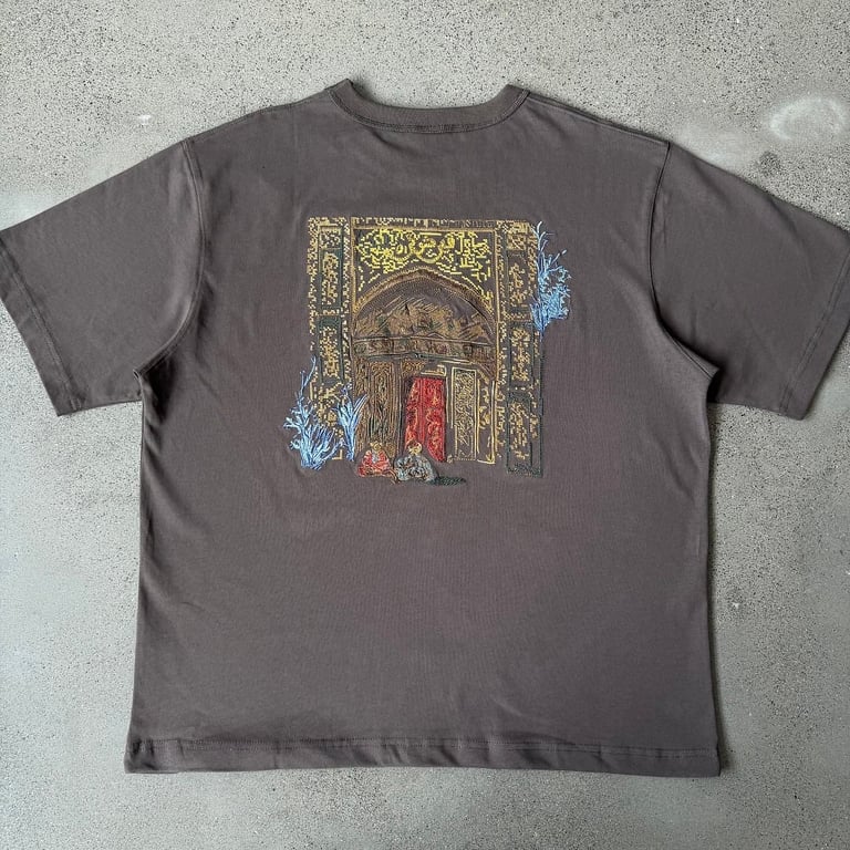 Derschutze Archway Embroidery T-Shirt Brown - 14