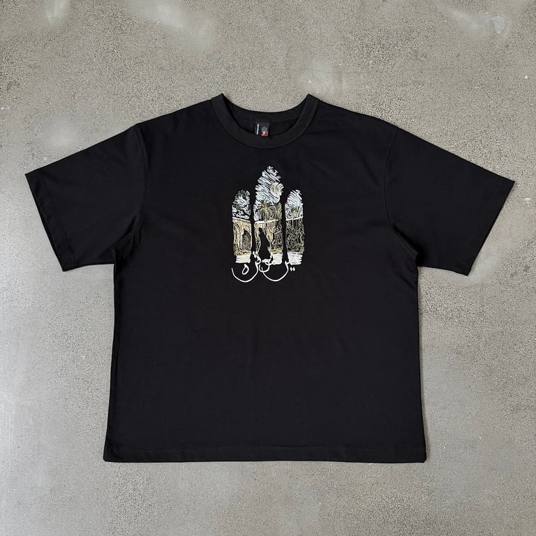 Derschutze Embroidered Graphic T-Shirt Black - 5