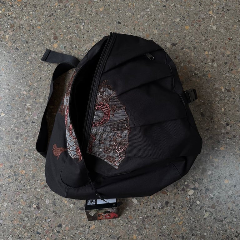 Derschutze Dragon Embroidery Sling Bag Black - 17