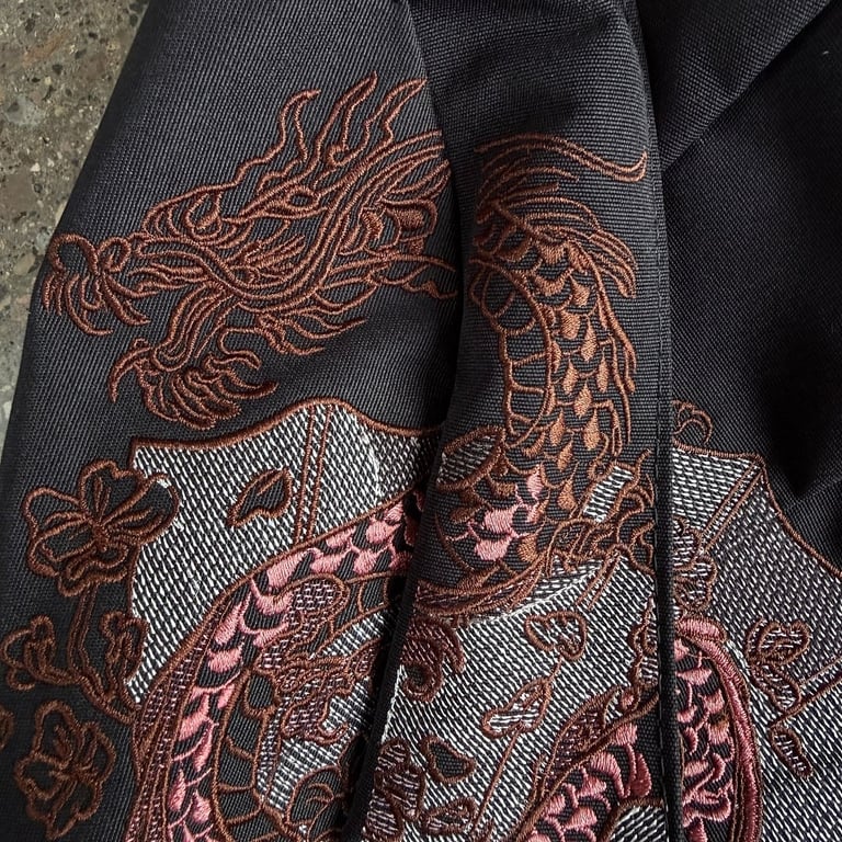Derschutze Dragon Embroidery Sling Bag Black - 7