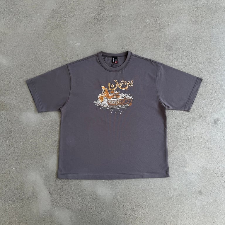 Derschutze Embroidered Fountain T-Shirt - 23