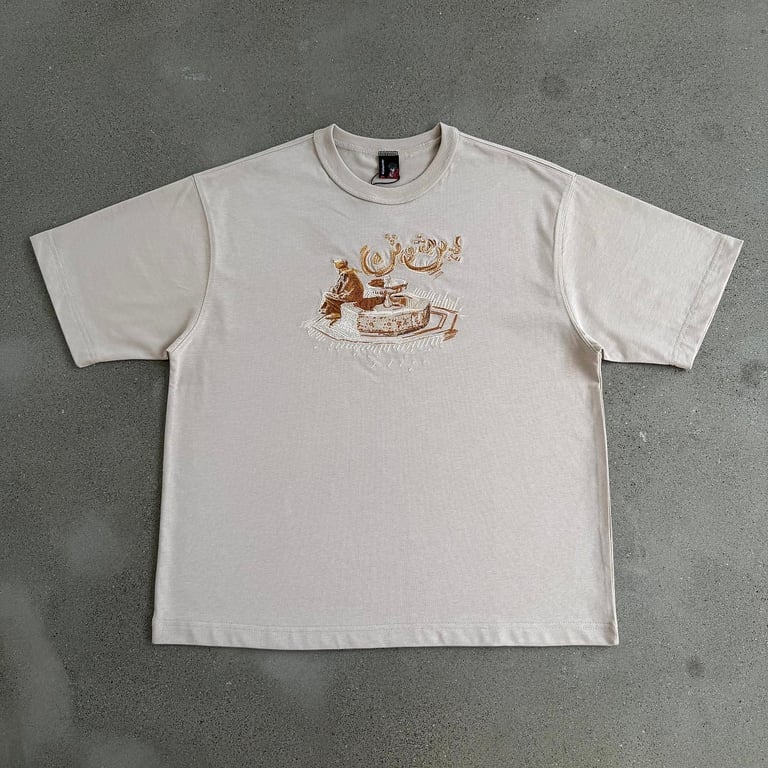 Derschutze Embroidered Fountain T-Shirt - 7