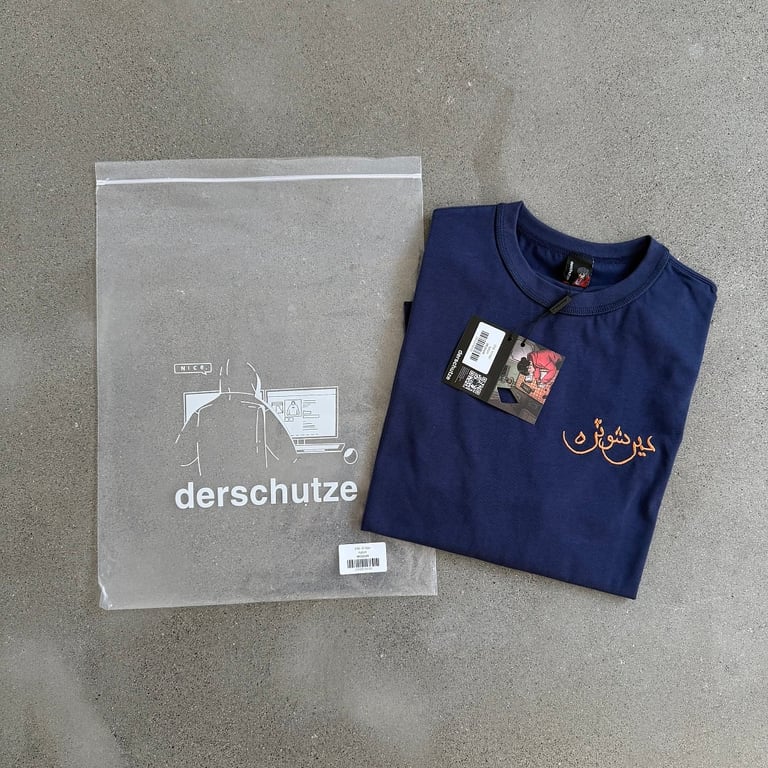 Derschutze Graphic T-Shirt - 22