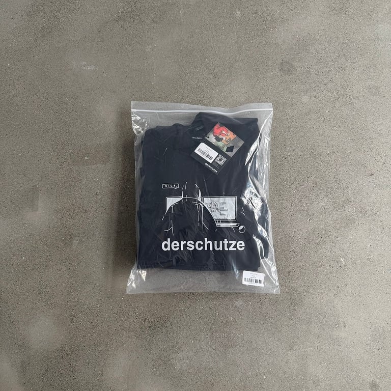Derschutze DSE-3115U Graphic Hoodie Black - 2