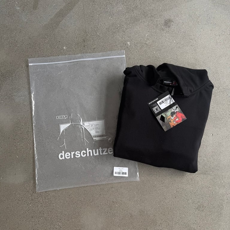 Derschutze DSE-3115U Graphic Hoodie Black - 5
