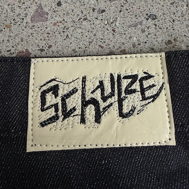 Derschutze Blue Raw Denim Jeans with Embroidery - 19