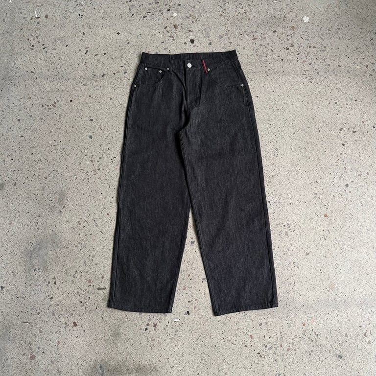 Derschutze Blue Raw Denim Jeans with Embroidery - 5