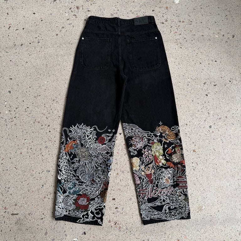 Derschutze Embroidered Black Denim Jeans - 16