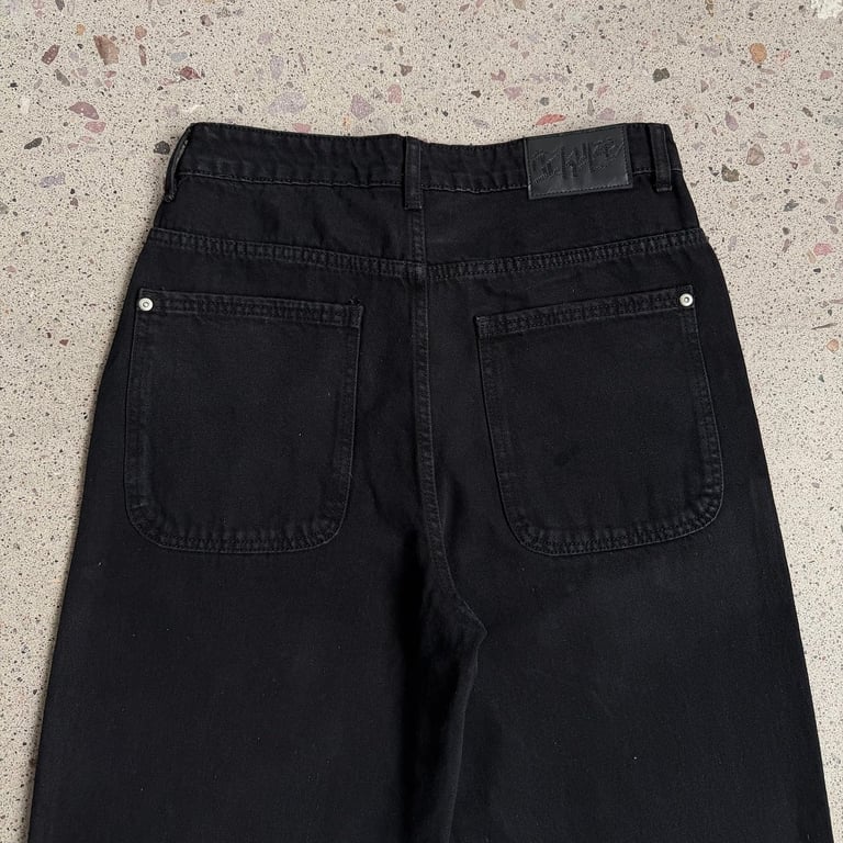 Derschutze Embroidered Black Denim Jeans - 17
