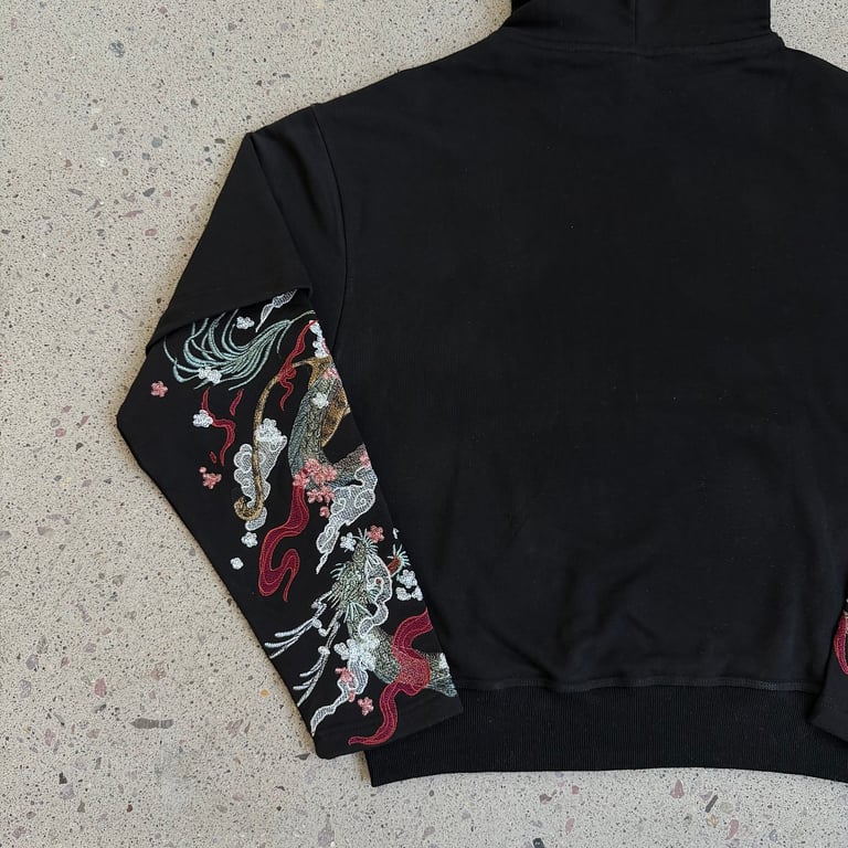Derschutze Dragon & Tiger Embroidered Hoodie Black - 14